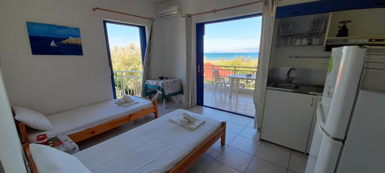 Lakkopetra Beach Apartments Lakopetra Kültér fotó
